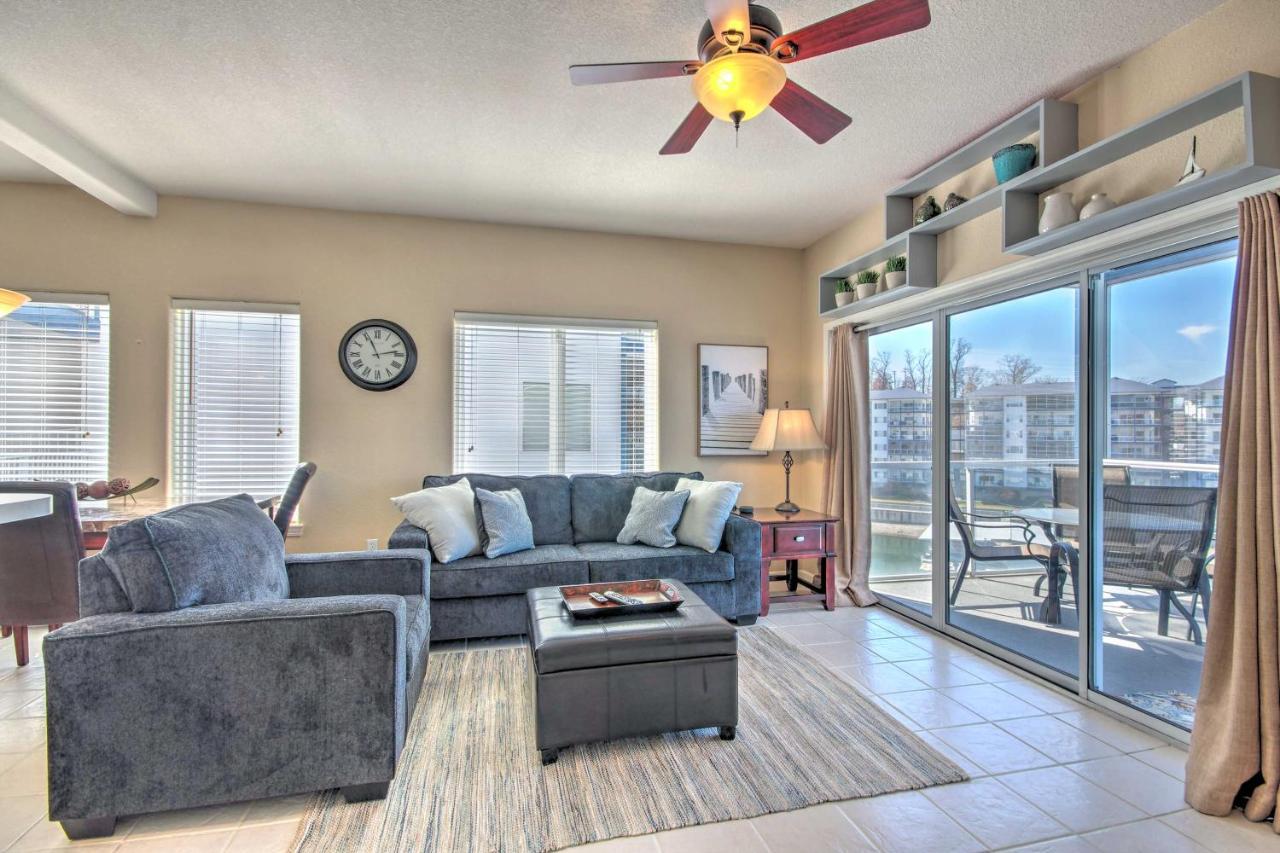 Lakefront Ozark Condo With Views And Boat Slip! Lake Ozark Exterior photo